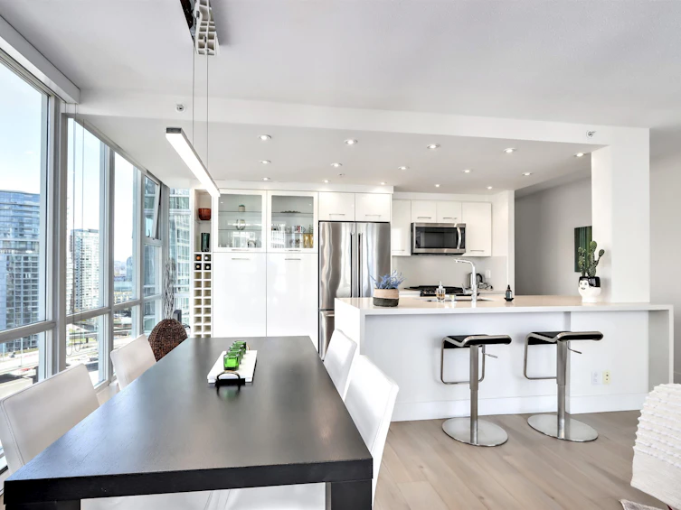 2006-1077 Marinaside Crescent, Vancouver, BC, V6Z 2Z5 - 12