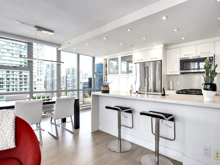 2006-1077 Marinaside Crescent, Vancouver, BC, V6Z 2Z5 - 13