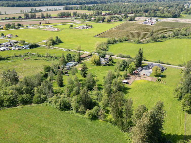 58608 Mckay Road, Hope, BC, V0X 1L2 - 3