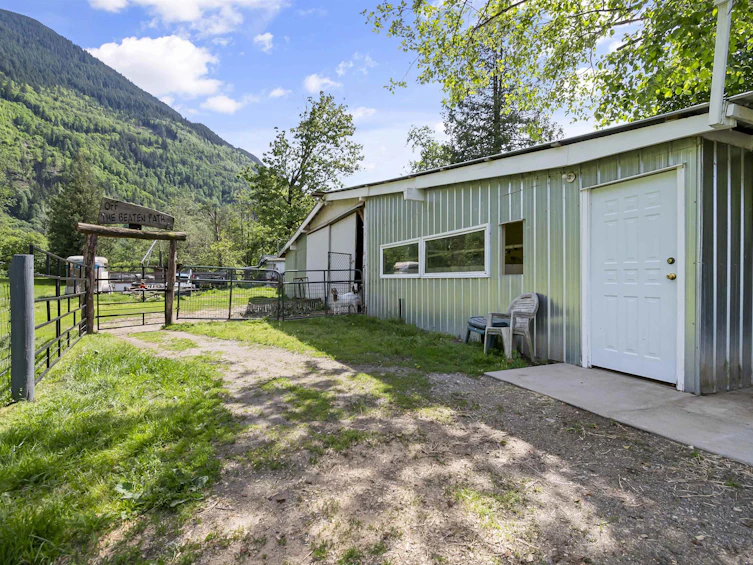 58608 Mckay Road, Hope, BC, V0X 1L2 - 32