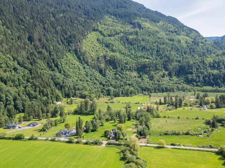 58608 Mckay Road, Hope, BC, V0X 1L2 - 36
