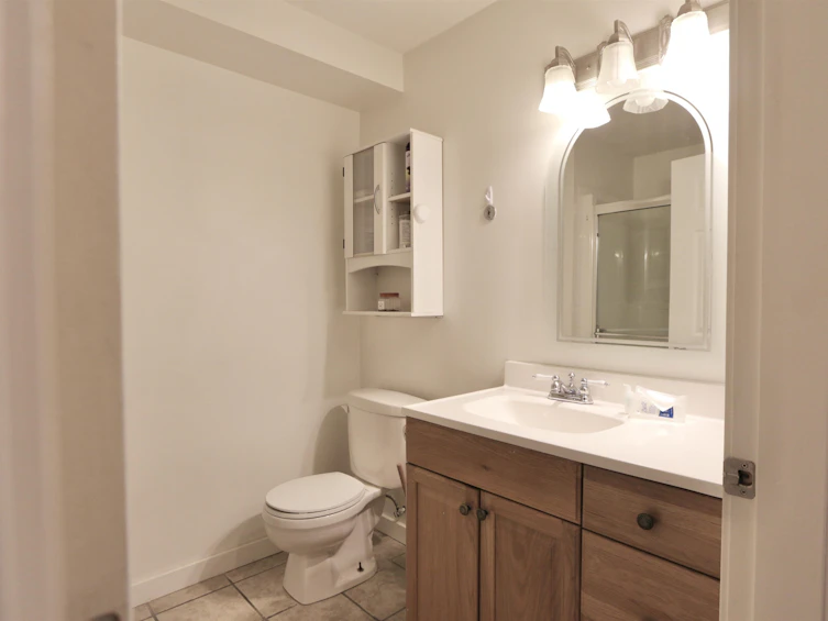 14560 33b Avenue, Surrey, BC, V4P 3M9 - 15