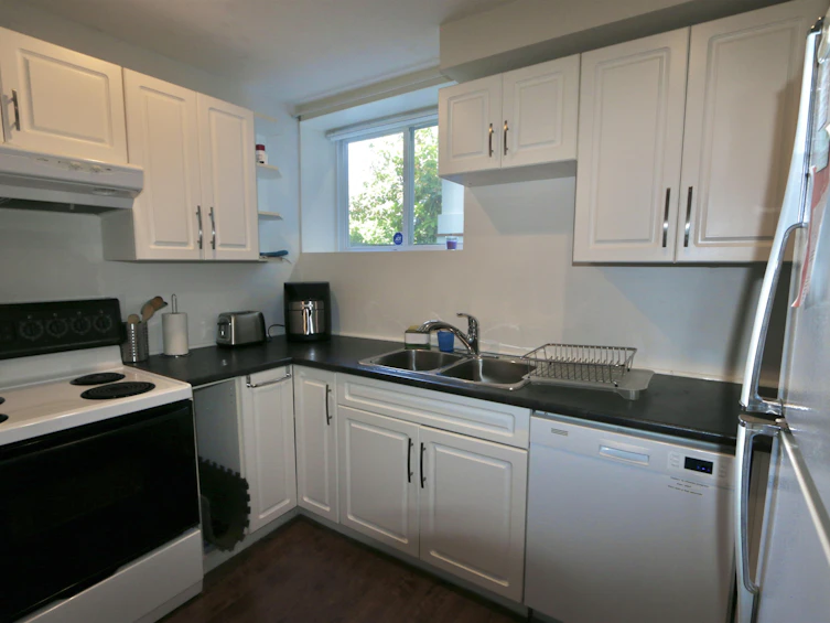 14560 33b Avenue, Surrey, BC, V4P 3M9 - 31
