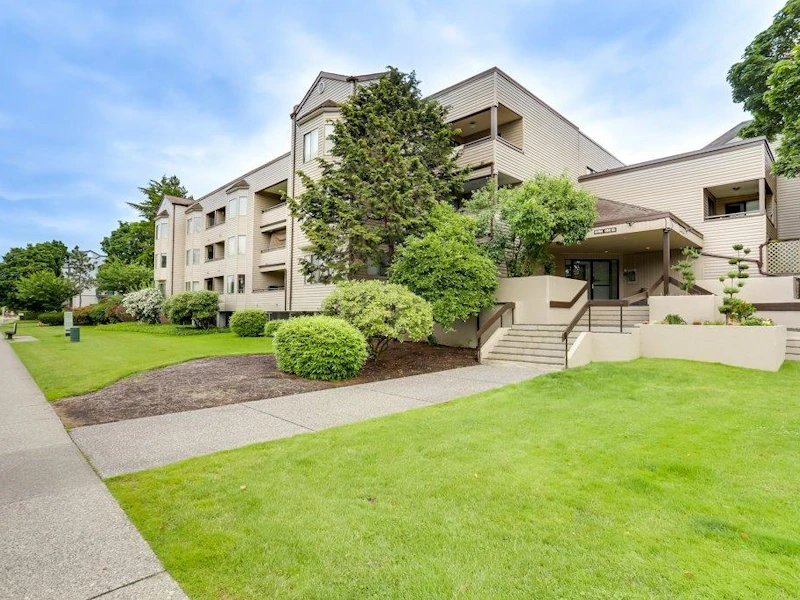109 - 5294 204th Street, Langley BC V3A 1Z1