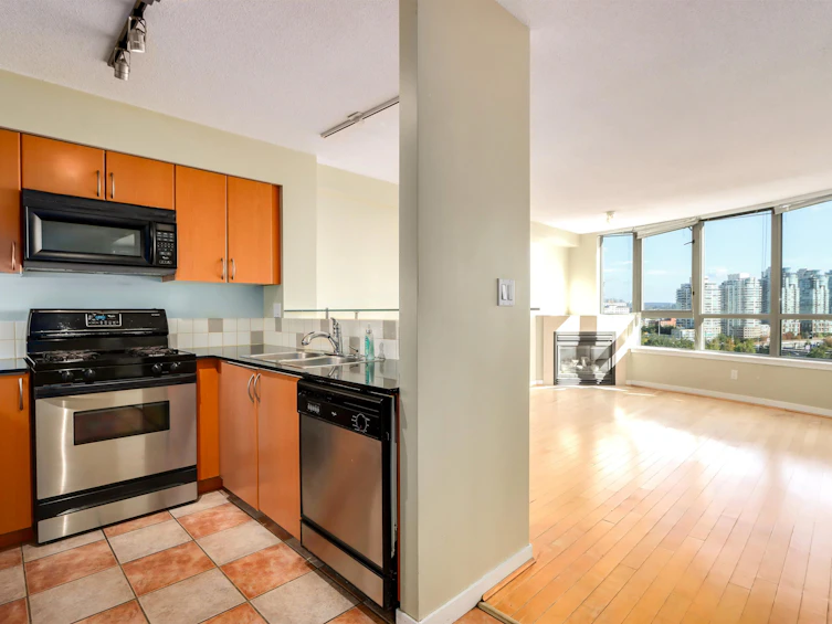 1209-63 Keefer Place, Vancouver, BC, V6B 6N6 - 6