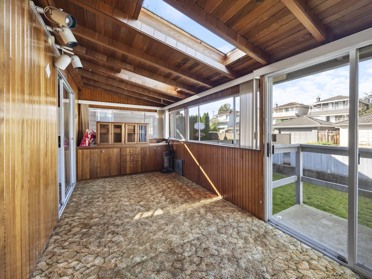5555 Clinton Street, Burnaby, BC, V5J 2L9 - 16