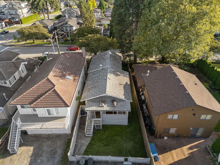 5555 Clinton Street, Burnaby, BC, V5J 2L9 - 40