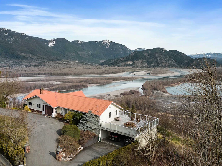 8519 Grand View Drive, Chilliwack, BC, V2R 4A2 - 6