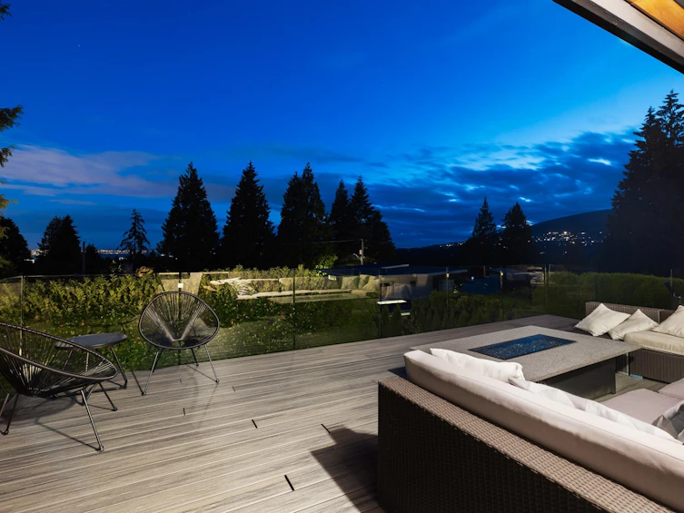 741 Winona Avenue, North Vancouver, BC, V7R 2B2 - 37