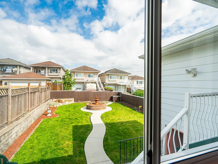 7766 Davies Street, Burnaby, BC, V3N 3H4 - 15