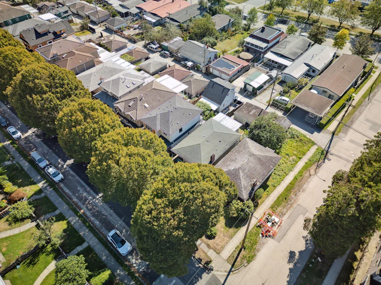 3110 E 8th Avenue, Vancouver, BC, V5M 1X6 - 3