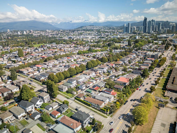 3110 E 8th Avenue, Vancouver, BC, V5M 1X6 - 17