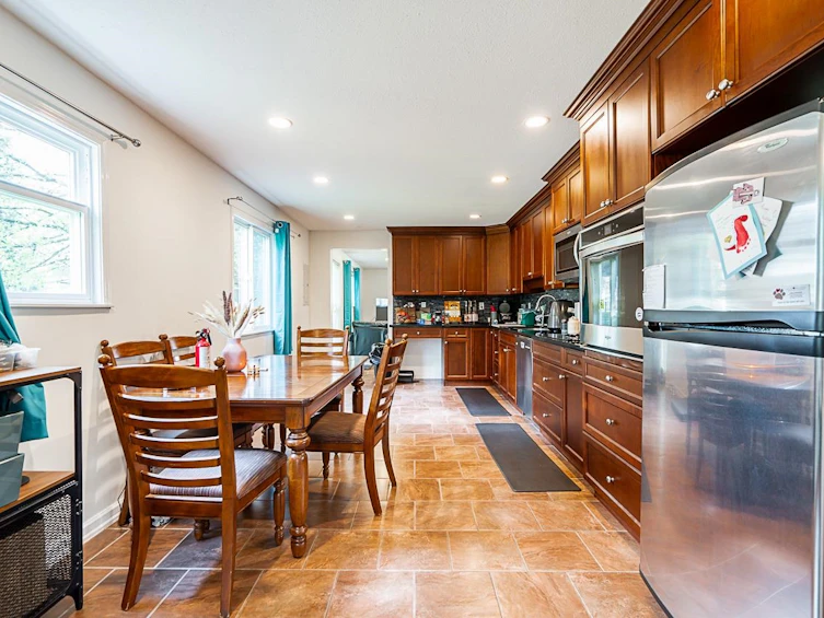 1381 E 11th Avenue, Vancouver, BC, V5N 1Y6 - 24