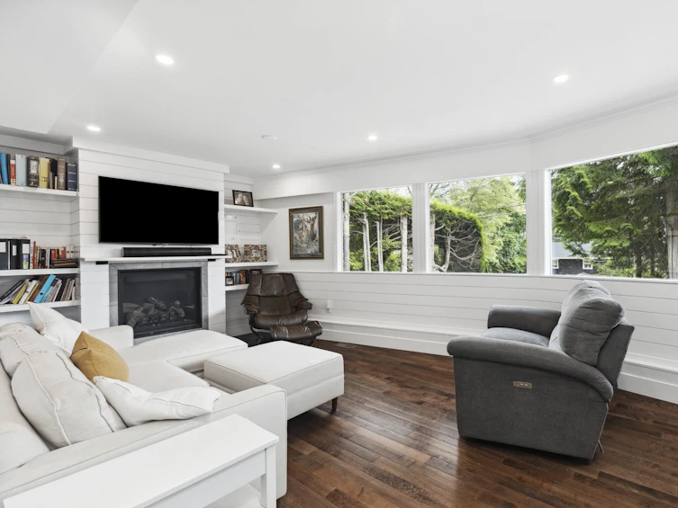 3201 Connaught Avenue, North Vancouver, BC, V7K 1Y3 - 21