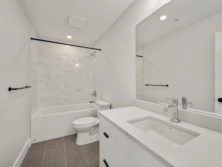 615-20061 Fraser Highway, Langley, BC, V3A 0R4 - 17
