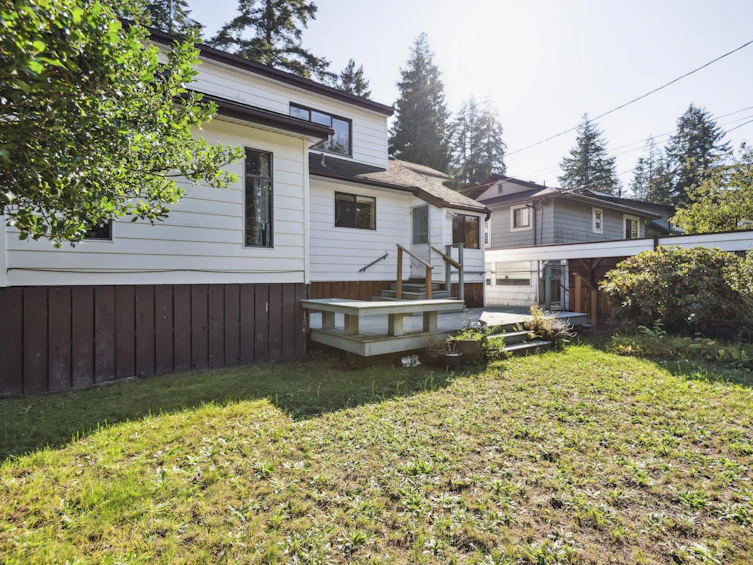 1026 West Keith Road, North Vancouver, BC, V7P 3C6 - 33