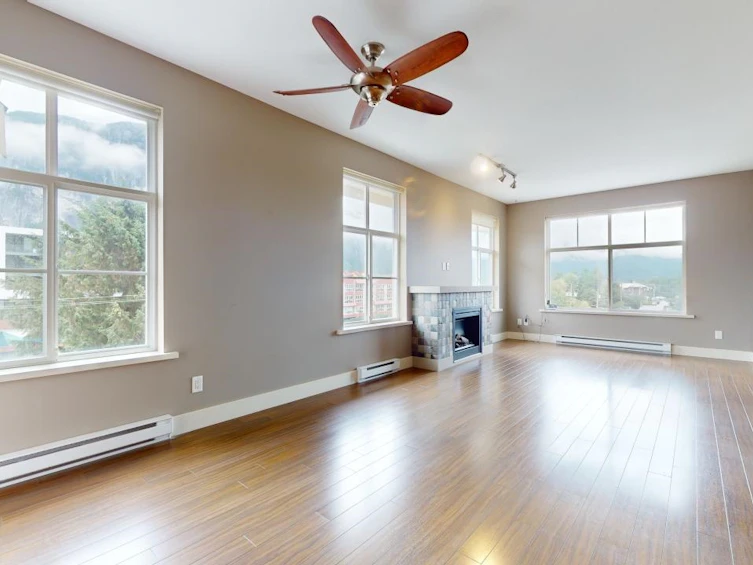 405-1336 Main Street, Squamish, BC, V8B 0R2 - 3