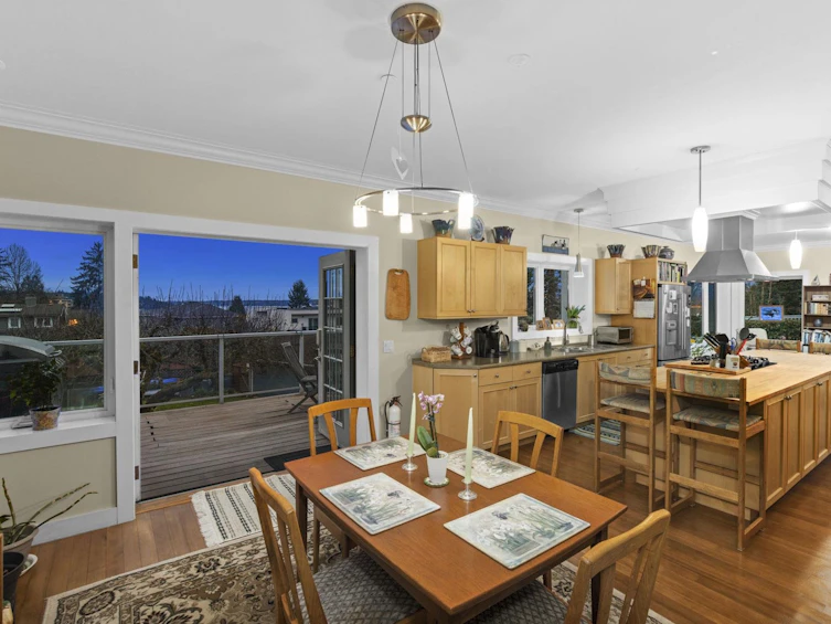 1338 Haywood Avenue, West Vancouver, BC, V7T 1V3 - 11