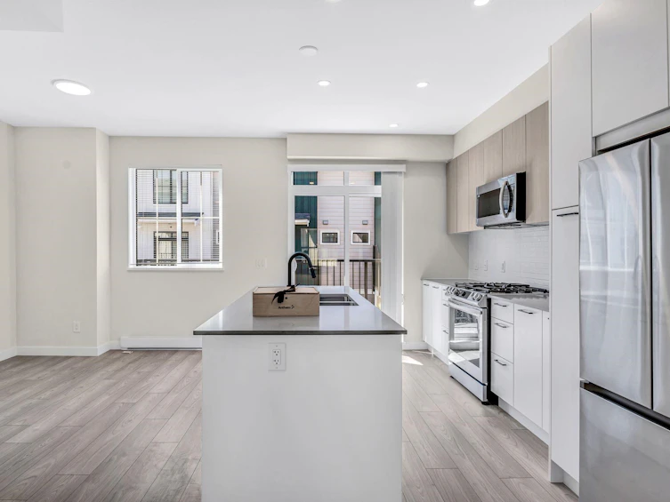 59-488 Furness Street, New Westminster, BC, V3M 0M1 - 12