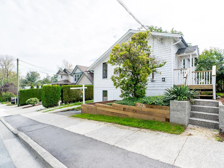 33236 7th Avenue, Mission, BC, V2V 2E3 - 30