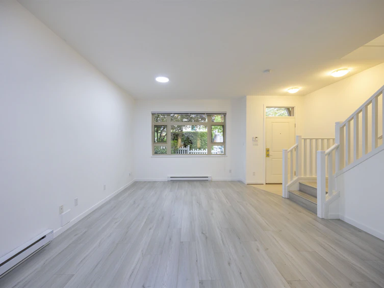 7353 Macpherson Avenue, Burnaby, BC, V5J 0B2 - 7