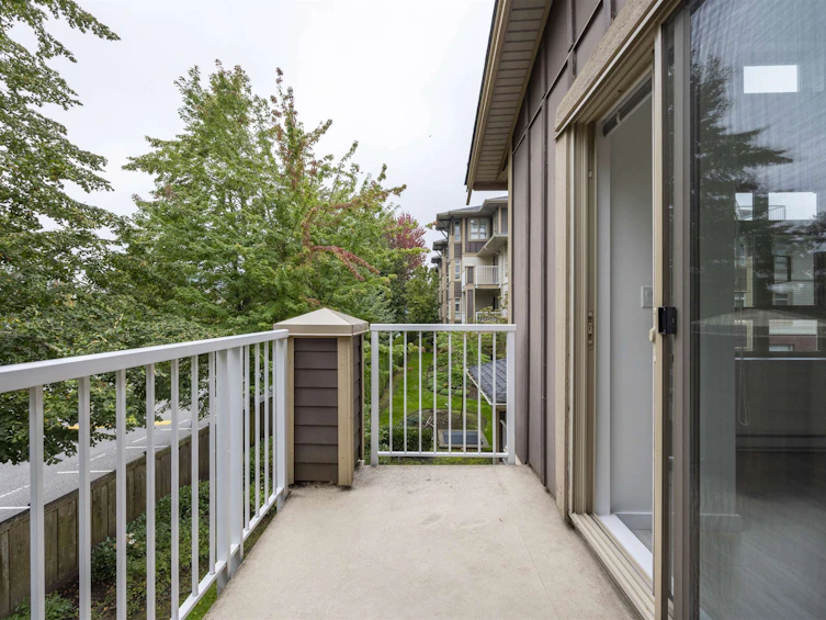 7353 Macpherson Avenue, Burnaby, BC, V5J 0B2 - 25