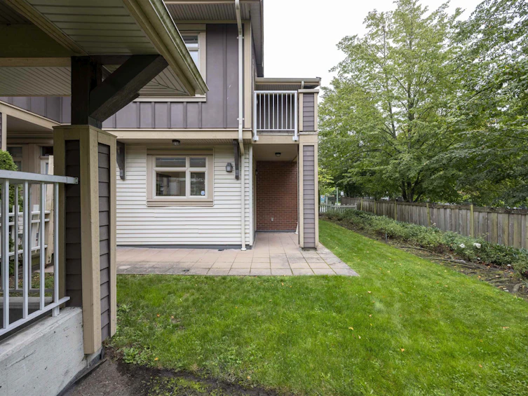 7353 Macpherson Avenue, Burnaby, BC, V5J 0B2 - 29