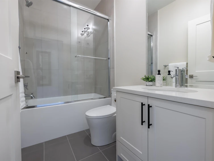 20044 73 Avenue, Langley, BC, V2Y 3G5 - 22