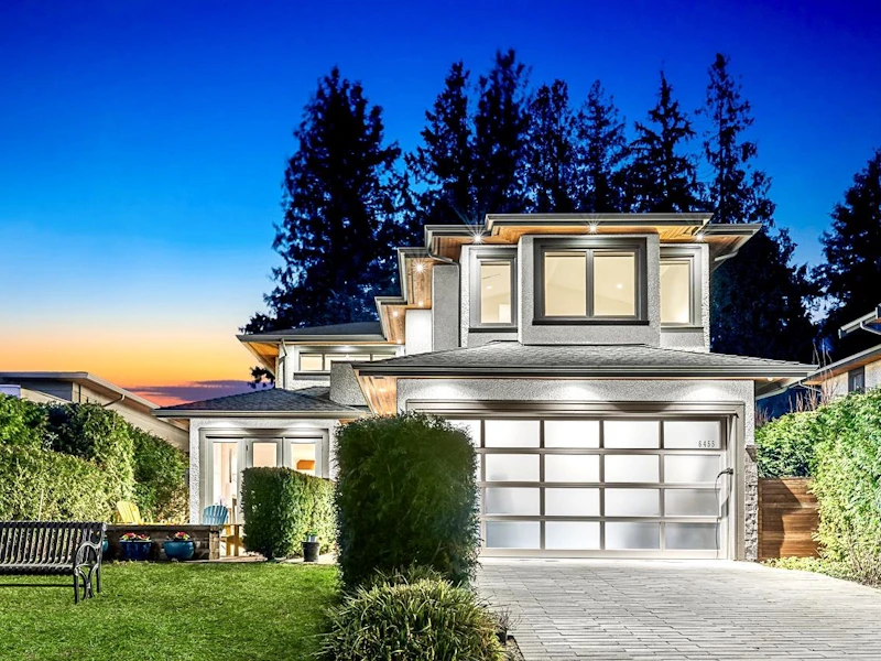 6455 Pitt Street, West Vancouver BC V7W 2C1