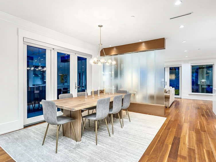 6455 Pitt Street, West Vancouver, BC, V7W 2C1 - 12