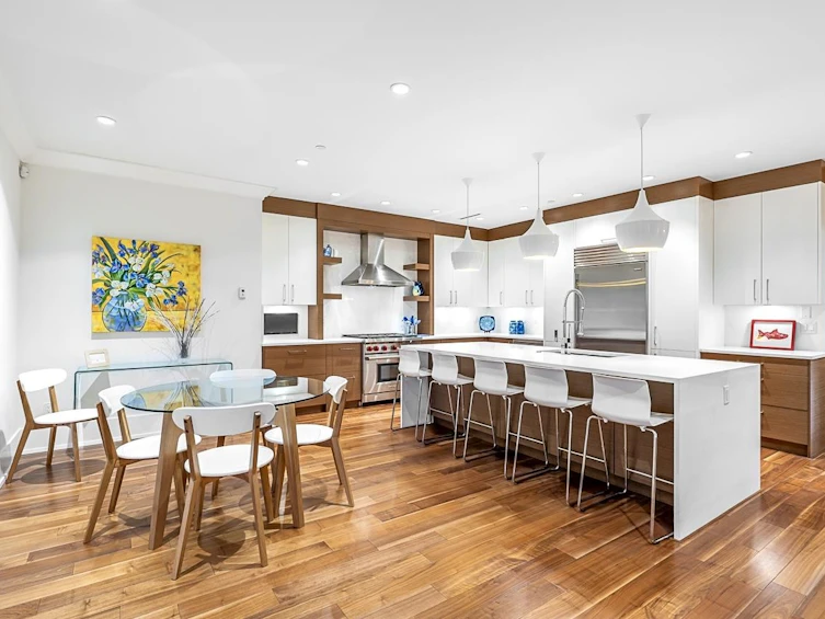 6455 Pitt Street, West Vancouver, BC, V7W 2C1 - 13