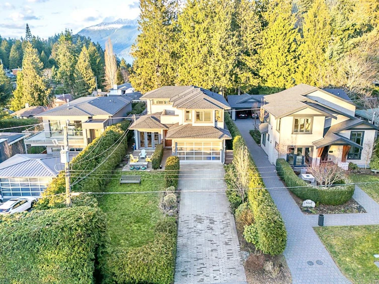 6455 Pitt Street, West Vancouver, BC, V7W 2C1 - 35