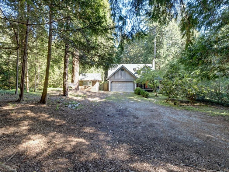 1408 Park Avenue, Roberts Creek, BC, V0N 2W2 - 2