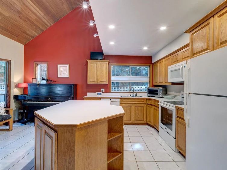 1408 Park Avenue, Roberts Creek, BC, V0N 2W2 - 14
