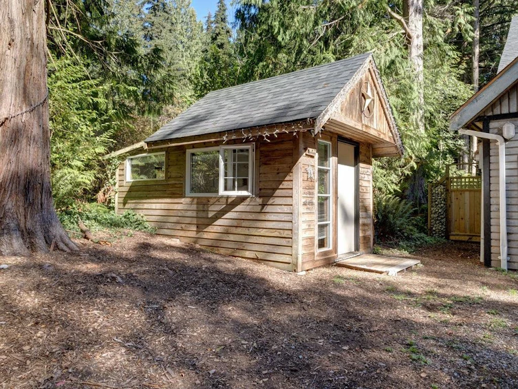 1408 Park Avenue, Roberts Creek, BC, V0N 2W2 - 32