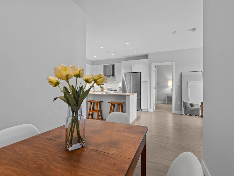 212-1975 154 Street, Surrey, BC, V4A 4S2 - 9