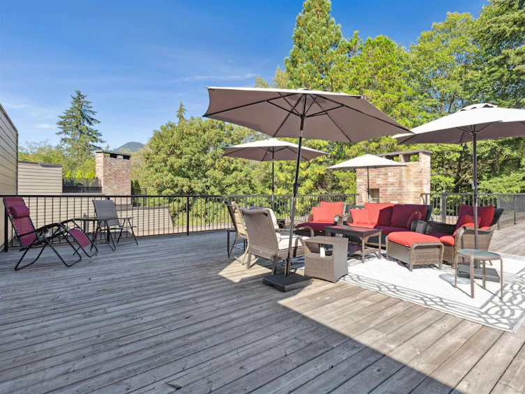 208-1385 Draycott Road, North Vancouver, BC, V7J 3K9 - 25