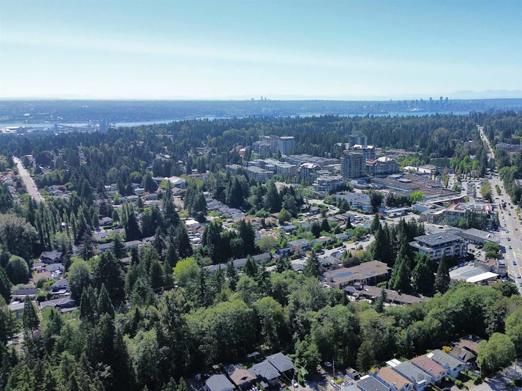 208-1385 Draycott Road, North Vancouver, BC, V7J 3K9 - 28
