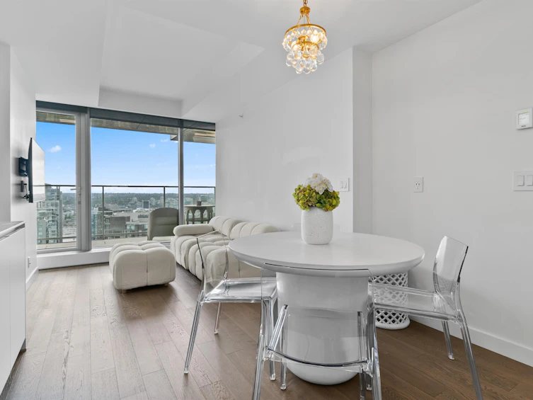 4109-1480 Howe Street, Vancouver, BC, V6Z 0G5 - 2