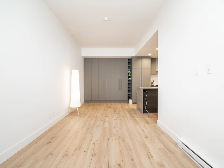 210-55 Klahanie Drive, Port Moody, BC, V3H 0M9 - 2