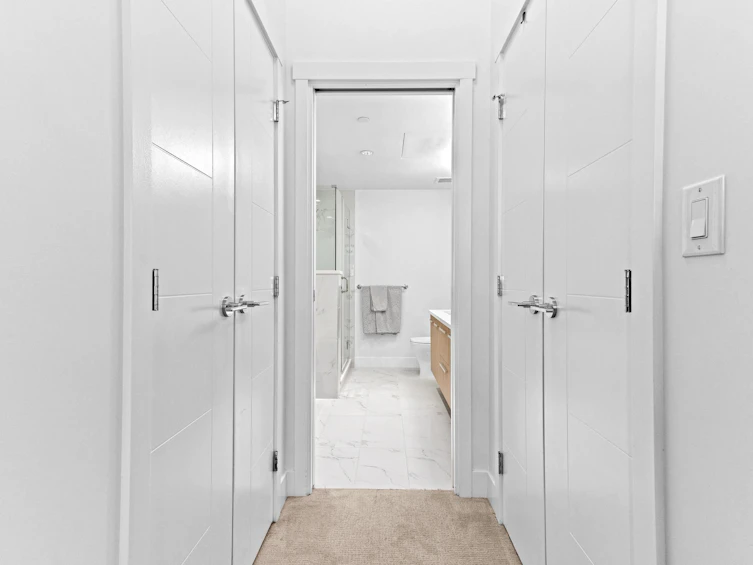 202-2707 Library Lane, North Vancouver, BC, V7J 0C6 - 15