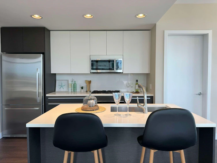 1304-2008 Rosser Avenue, Burnaby, BC, V5C 0H8 - 4