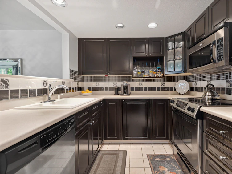 302-789 West 16 Avenue, Vancouver, BC, V5Z 1S8 - 12