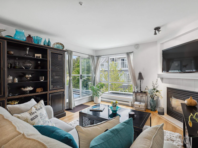 302-789 West 16 Avenue, Vancouver, BC, V5Z 1S8 - 4