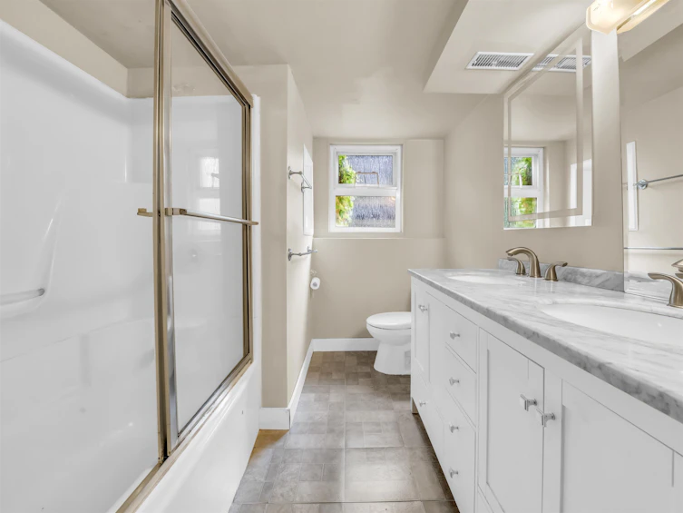 957 Shavington Street, North Vancouver, BC, V7L 1K6 - 35