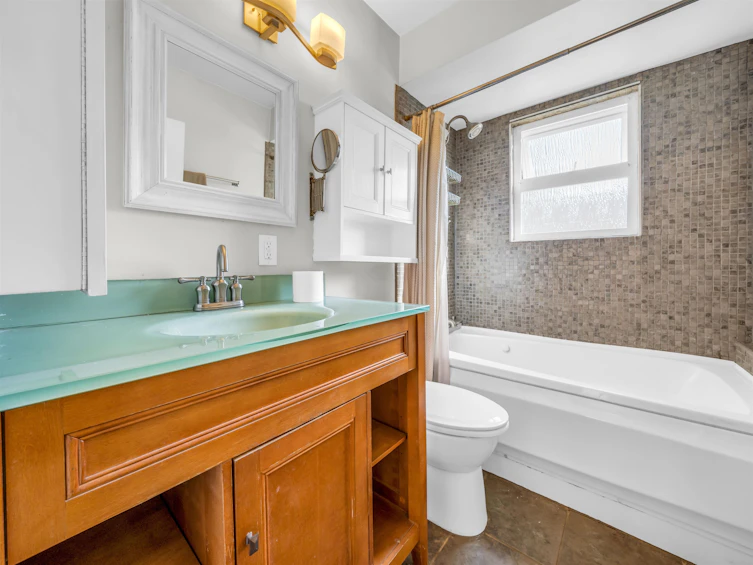 957 Shavington Street, North Vancouver, BC, V7L 1K6 - 19