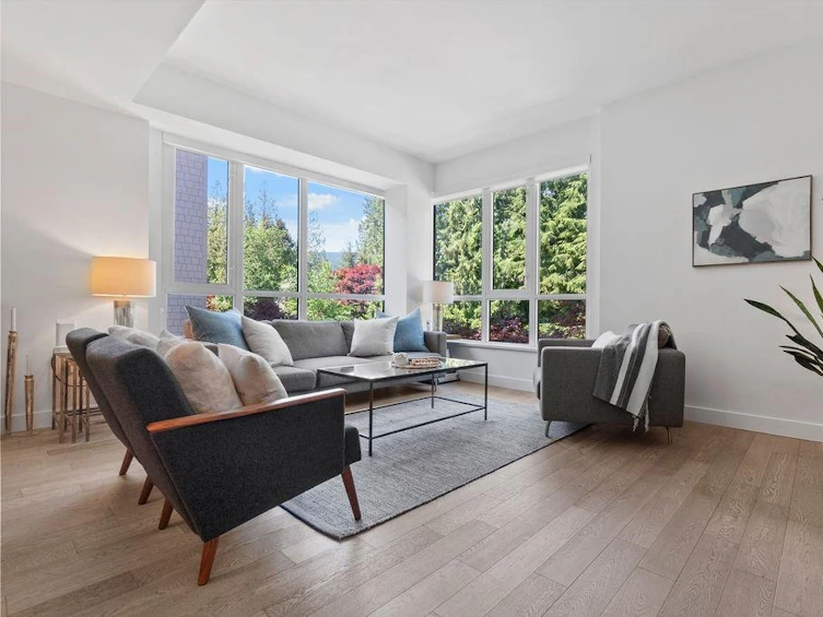 203-1055 Ridgewood Drive, North Vancouver, BC, V7R 0A6 - 3