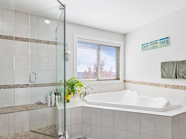 23418 Huston Drive, Maple Ridge, BC, V4R 0C8 - 18
