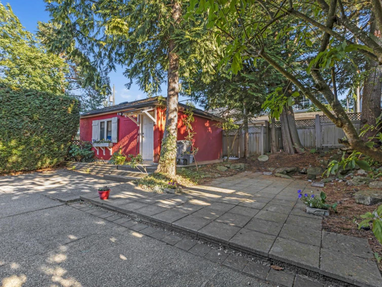 1950 W 36th Avenue, Vancouver, BC, V6M 1K8 - 32