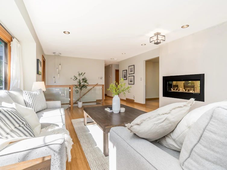 12715 18a Avenue, Surrey, BC, V4A 7R5 - 8